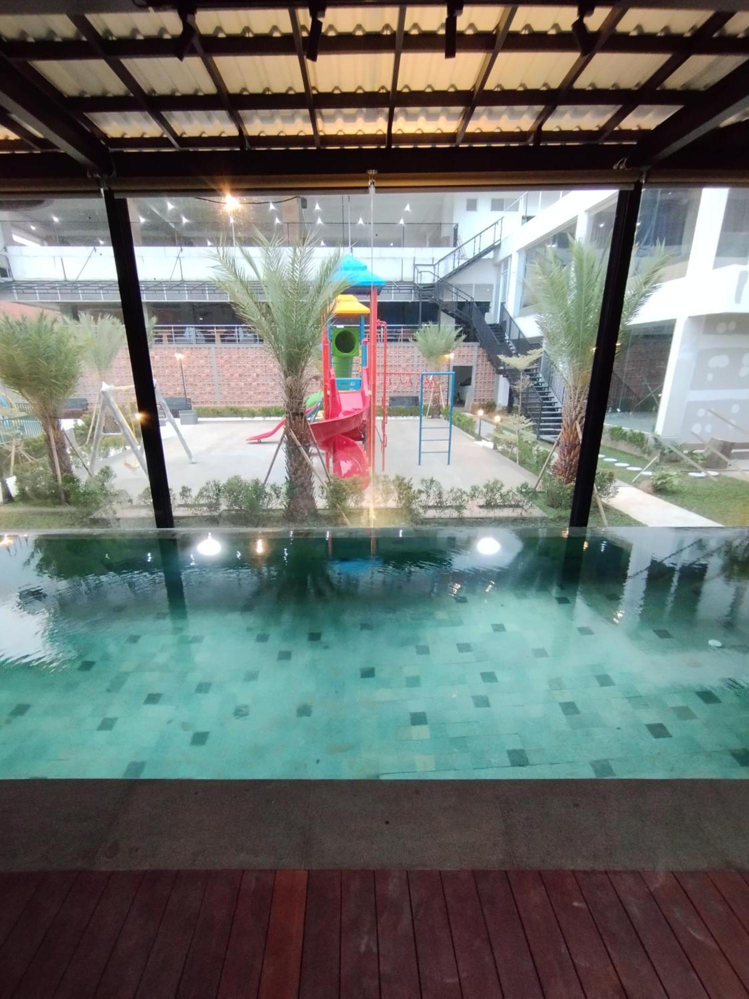 Hotel Gren Alia Jakarta Exteriér fotografie