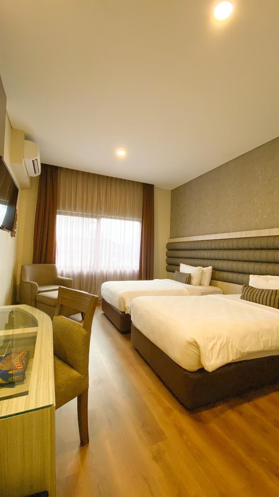 Hotel Gren Alia Jakarta Exteriér fotografie