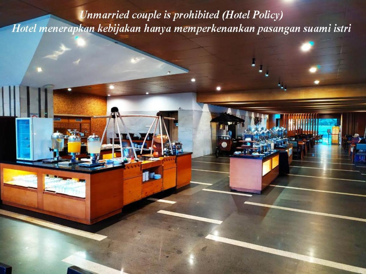 Hotel Gren Alia Jakarta Exteriér fotografie